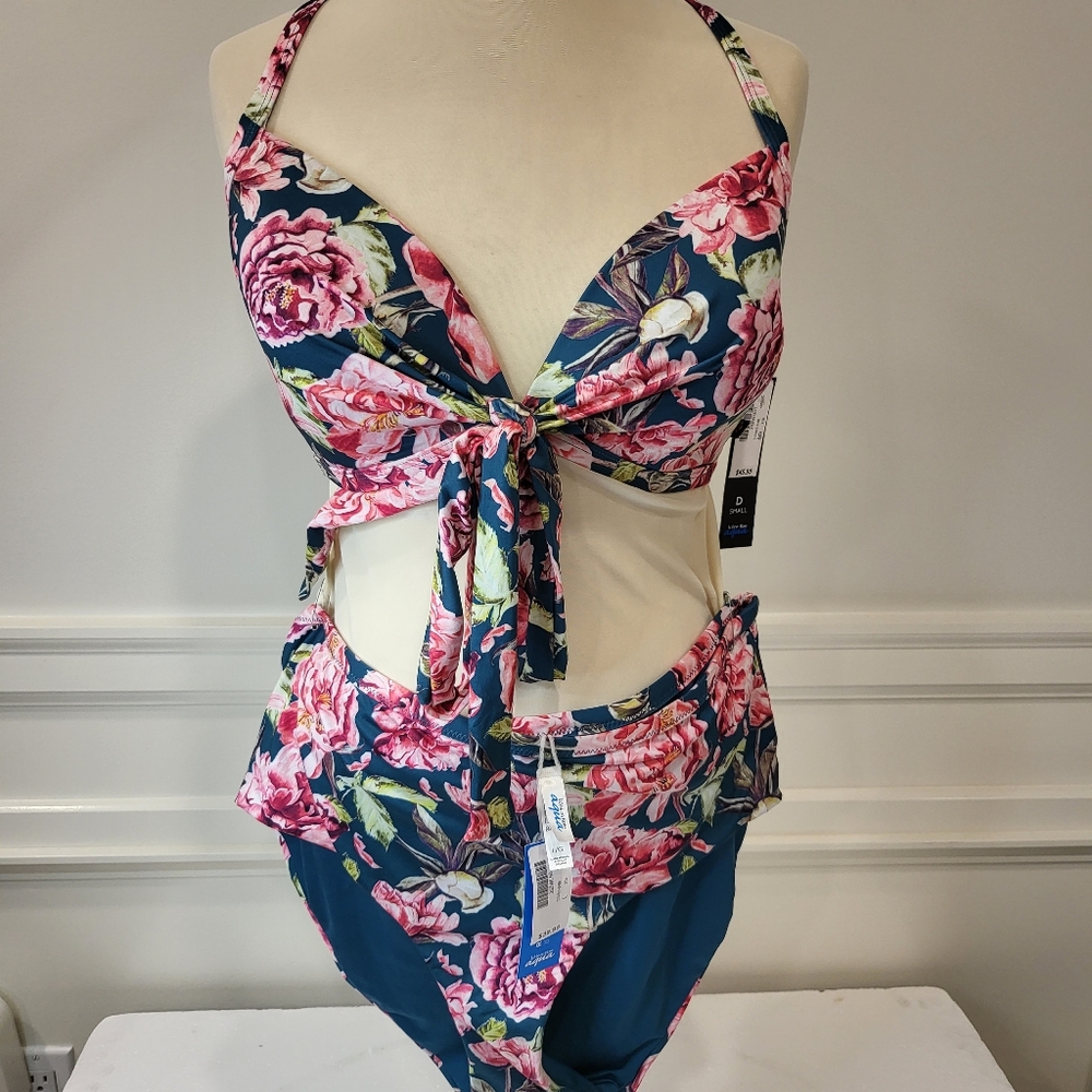 La Vie En Rose Floral print Bikini L high rise bottom, SD halter bikini NWT